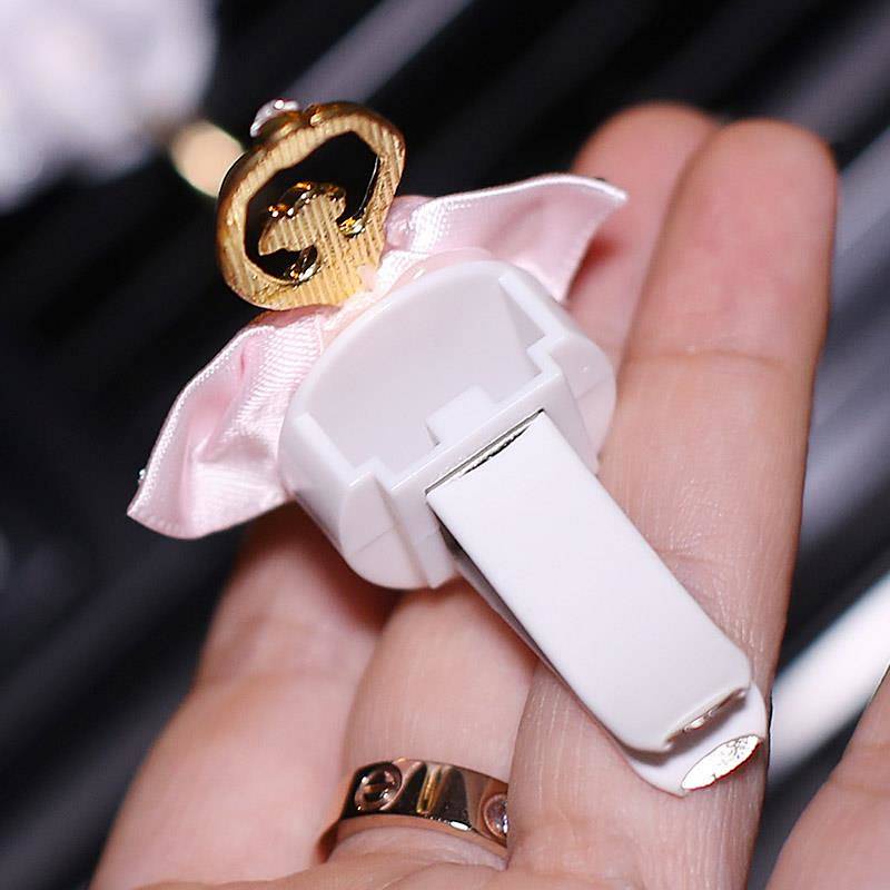 Cute with Diamonds Ballet Girl Car Vent Decoration for Car Interior Decorations Air Conditioner Perfume Jasmine Scented Green Tea Clip JPMG