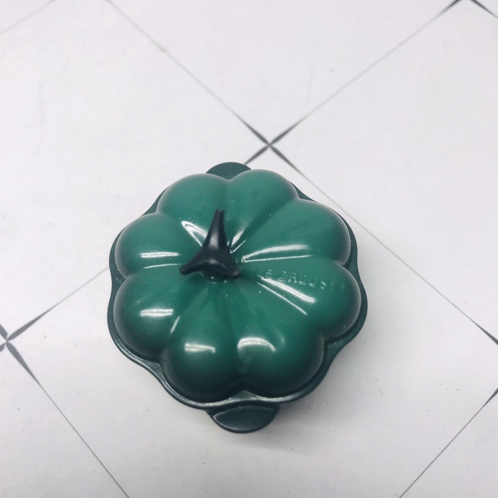 Hàng sẵn sàng chính hãng số lượng lớn le creuset le creuset halloween limited pumpkin tủ lạnh nam châm tủ lạnh