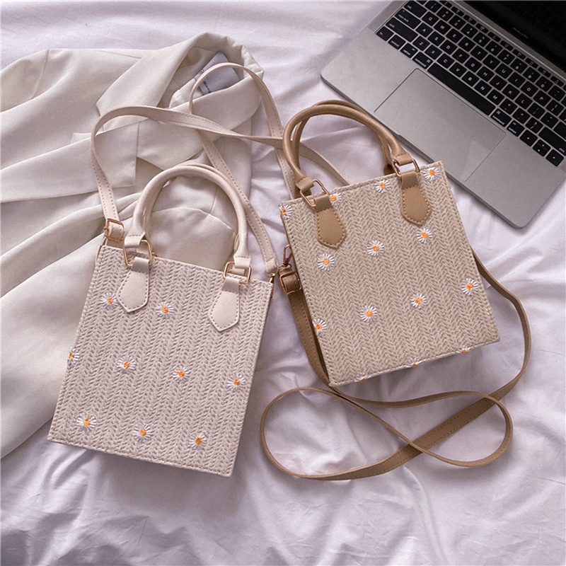 Túi cói Bằng Rơm Đính Ngọc Trai Thời Trang Dành Cho Nữ