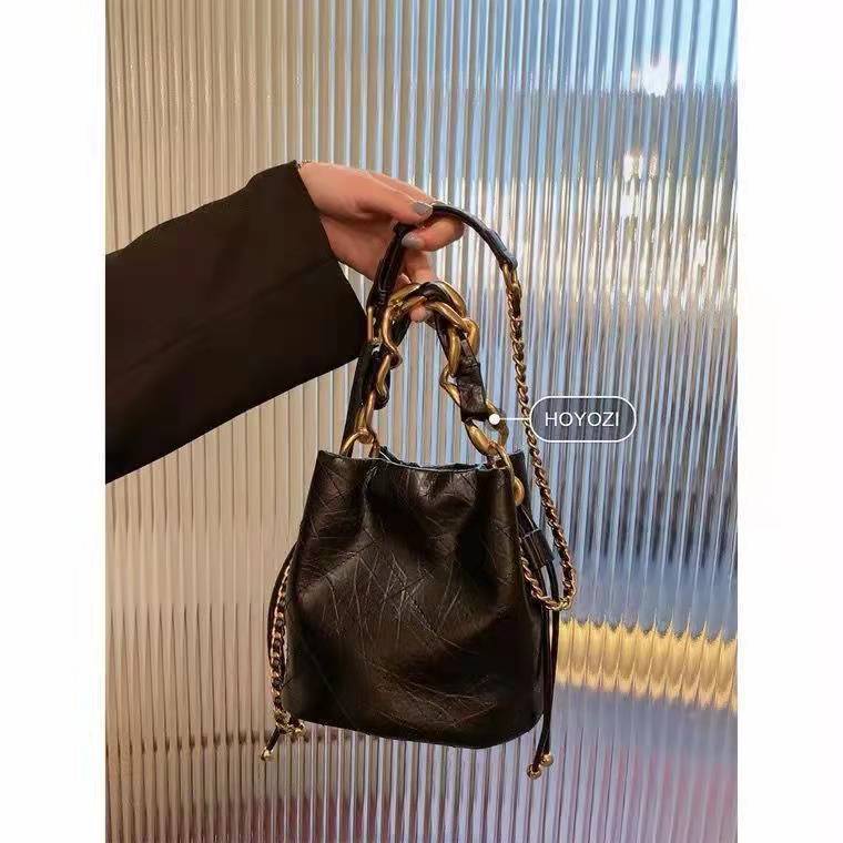 Hàng Có Sẵn Túi Xách Bucket Đeo Chéo Mini Kết Cấu Kim Cương Cao Cấp Có Dây Xích Đeo Vai Cho Nữ
