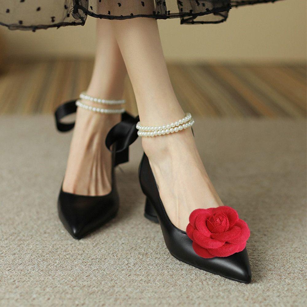 Set 2 Phụ Kiện Kẹp Trang Trí Giày Cao Gót Hình Hoa Trà Dễ Thương