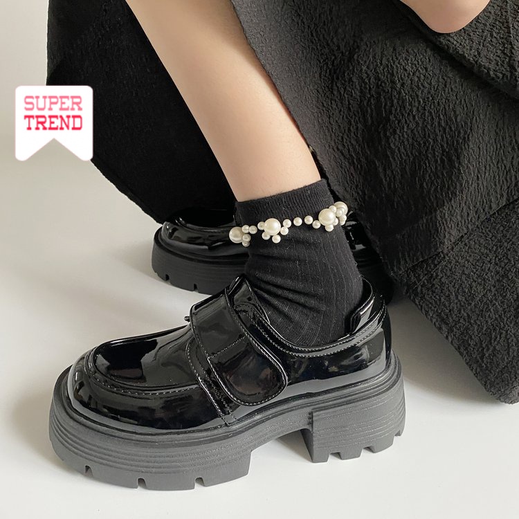 Giày Mũi Tròn Quai Dán Màu Trơn Thoải Mái Dễ Phối Đồ Thời Trang