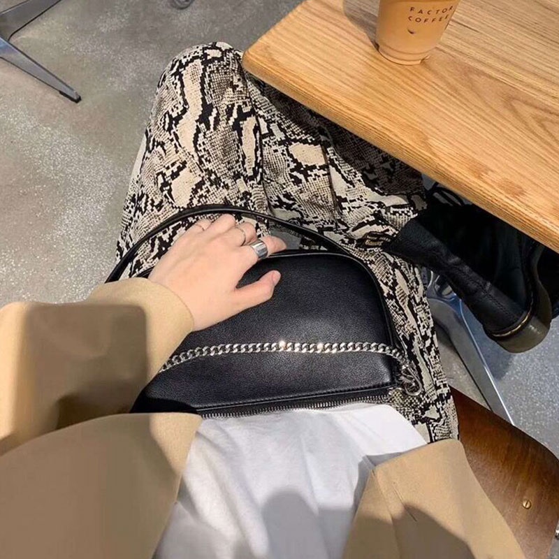 MISCHA Túi Xách Đeo Vai Màu Trơn Phối Dây Xích Thời Trang Dành Cho Nữ