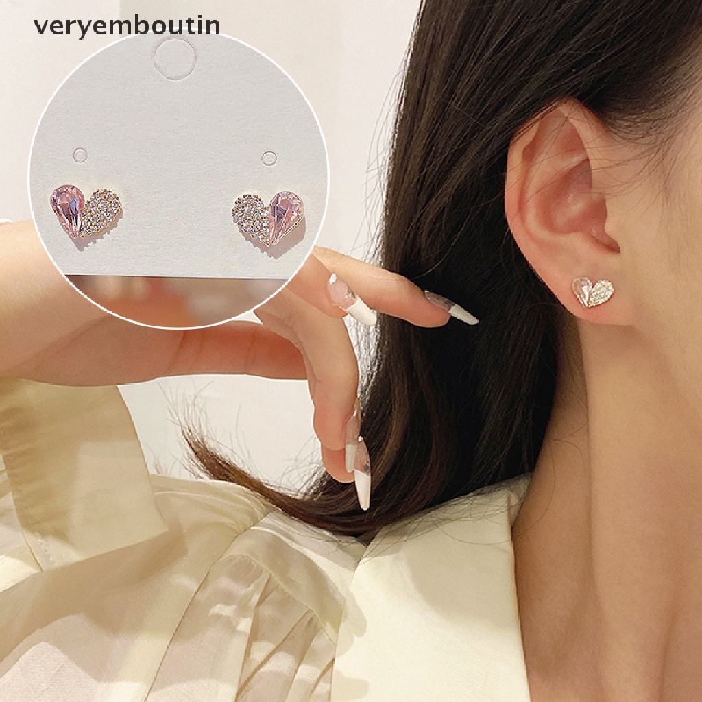 1 Đôi Bông Tai Hình Trái Tim Đính Đá Thời Trang