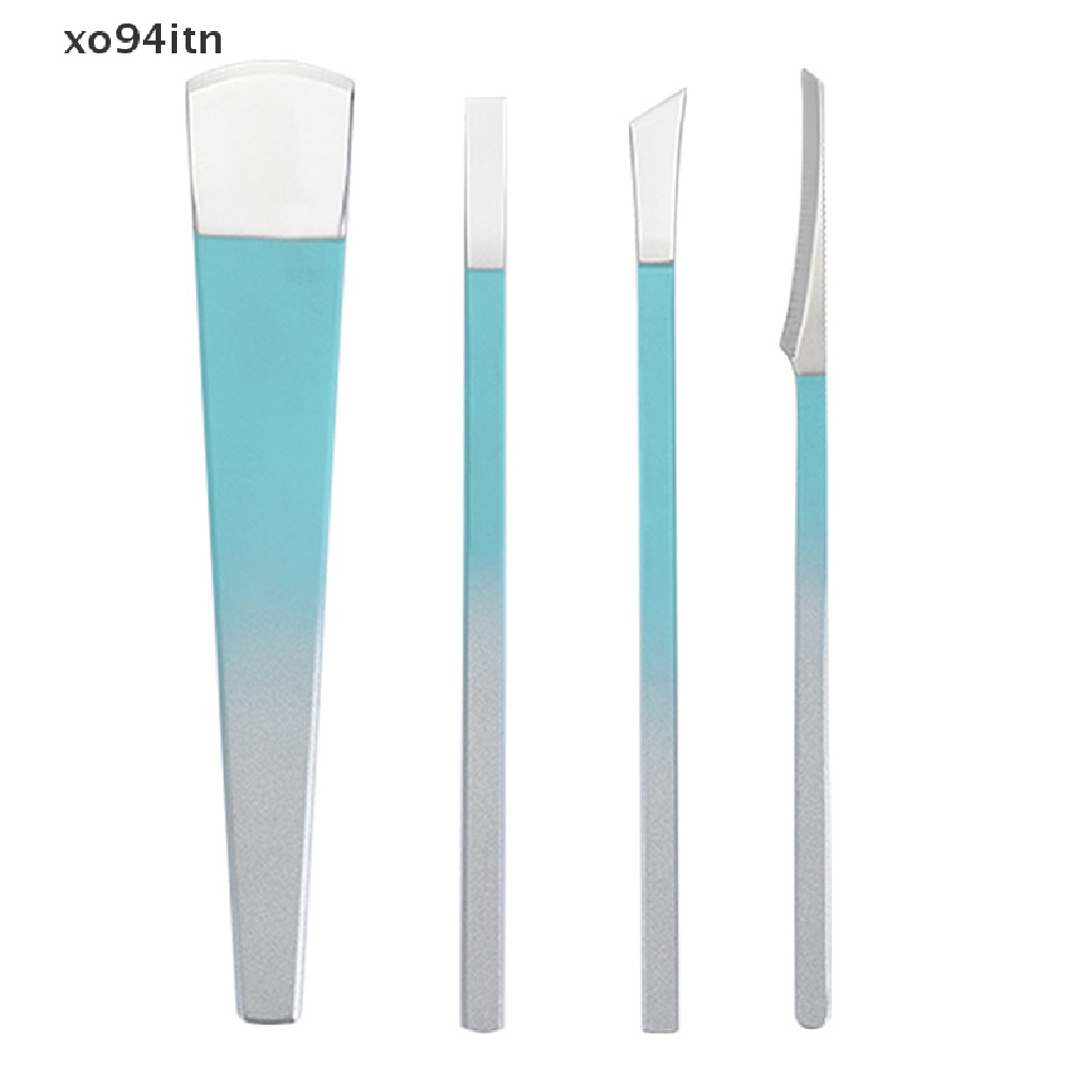 Set 1 / 4 Dụng Cụ Loại Bỏ Da Chết Lòng Bàn Chân Tiện Dụng
