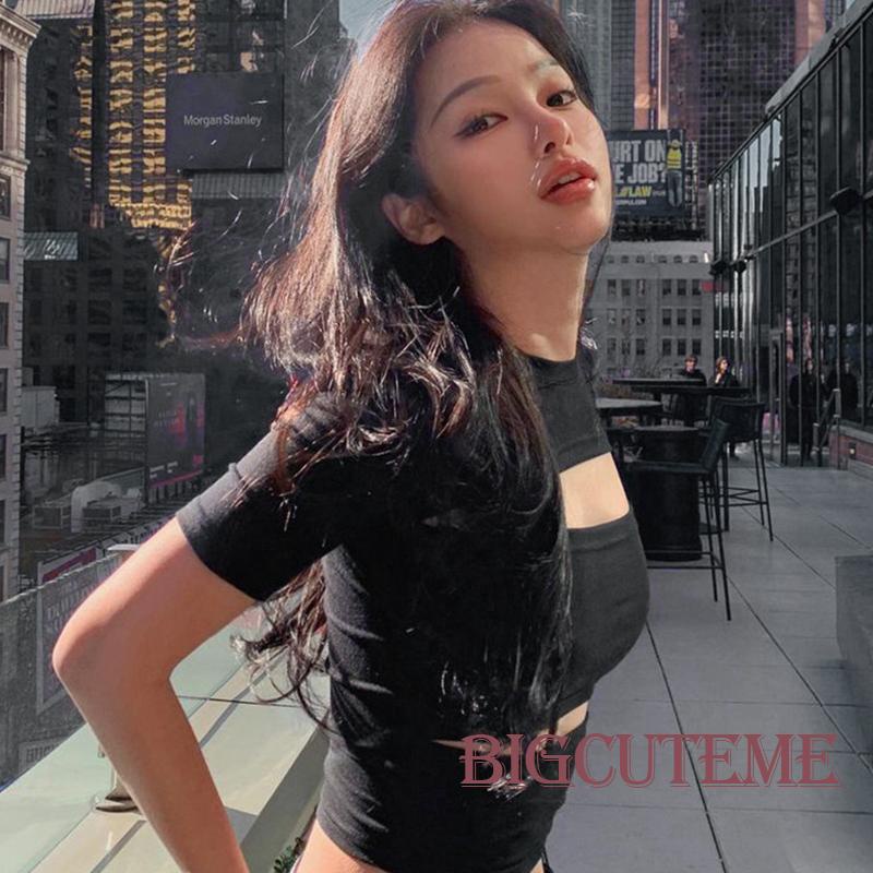 Áo Thun Crop Top Tay Ngắn Cổ Tròn Màu Đen Trơn Thời Trang Mùa Hè Cho Nữ