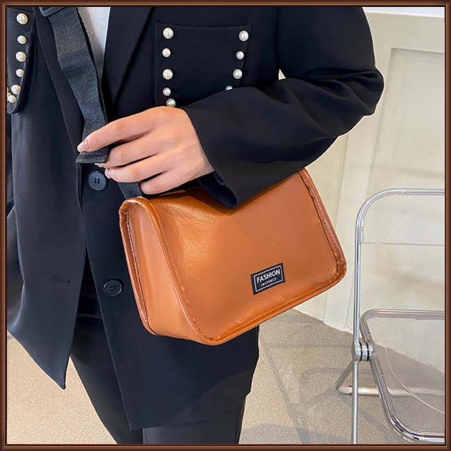 Túi Đeo Chéo Vai Bằng Da Nhân Tạo Màu Trơn Thời Trang Sành Điệu Cho Nữ