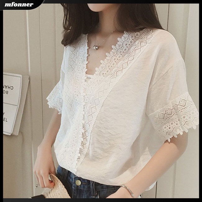 Áo Thun Nữ Cổ Chữ V Phối Ren Lỗ Đơn Giản Dễ Phối Đồ