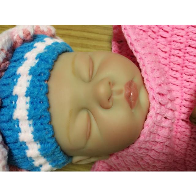 Núm Vú Giả Có Nam Châm Gắn Bình Sữa Em Bé Tiện Dụng