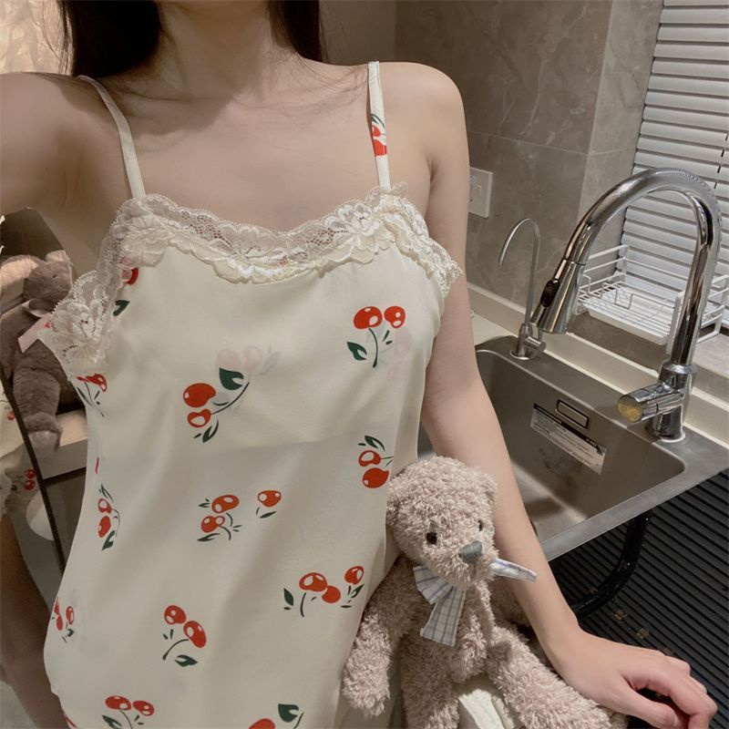 Bộ Đồ Ngủ Hai Mảnh Áo Hai Dây Phối Quần Short In Họa Tiết Hoa Cherry Thời Trang Mùa Hè Quyến Rũ Cho Nữ