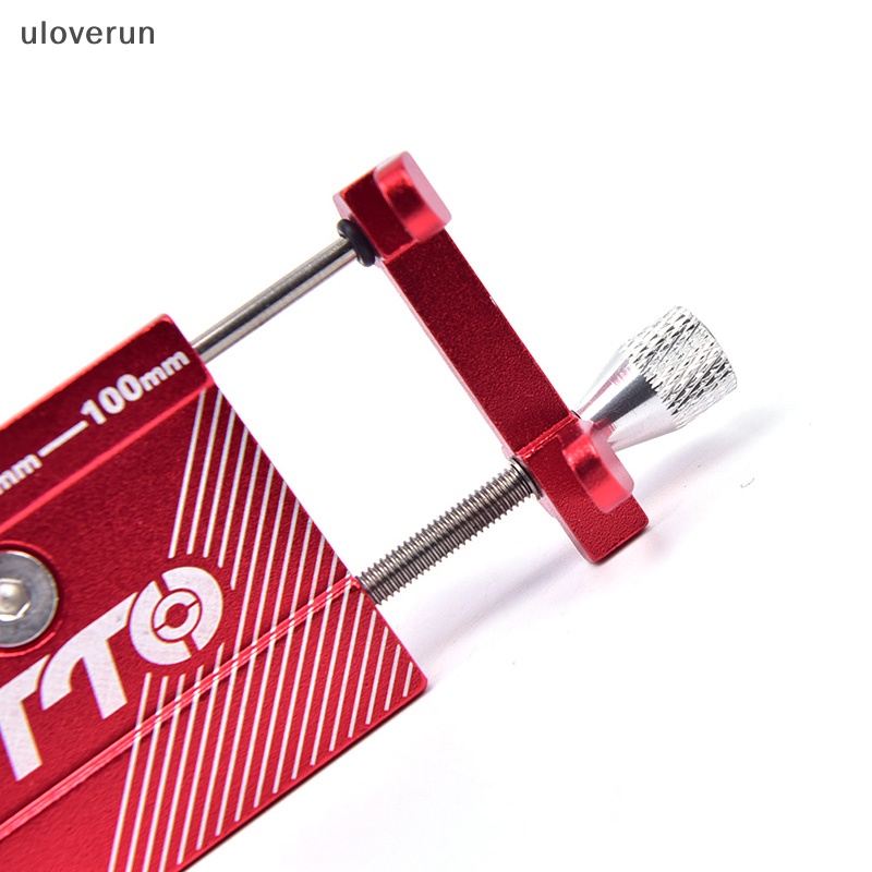 1 Giá Đỡ Điện Thoại Bằng Hợp Kim Nhôm Gắn Tay Lái Xe Đạp Tiện Dụng