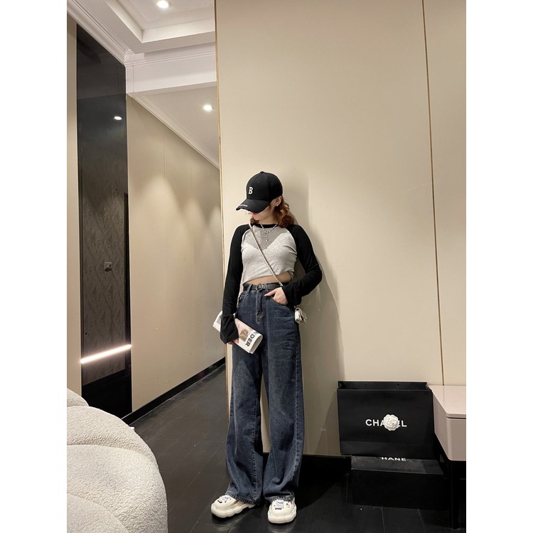 Dép Nhựa PVC Đế Bằng 4CM Đục Lỗ Thiết Kế Dễ Thương