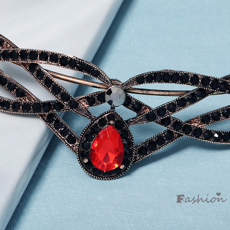 Vương Miện Hợp Kim Đính Đá Sang Trọng Cho Cô Dâu