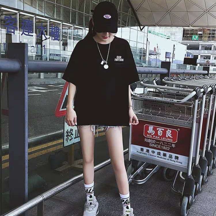 Áo Thun Tay Ngắn Dáng Rộng Màu Đen Phong Cách Phương Tây Thời Trang Mùa Hè 2023 Cho Nữ