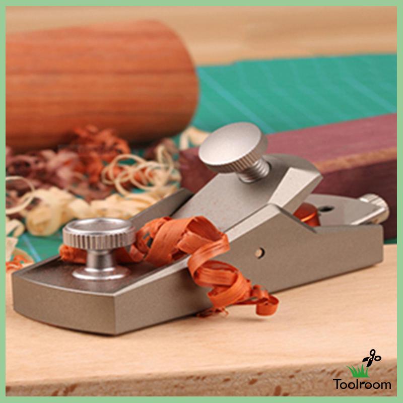 Dụng Cụ Bào Gỗ Cầm Tay Chuyên Dụng Cho Thợ Mộc