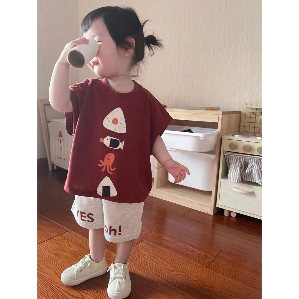 Set Áo Thun Tay Ngắn + Quần Short In Họa Tiết Vui Nhộn Phong Cách Hàn Quốc Mới Cho Bé