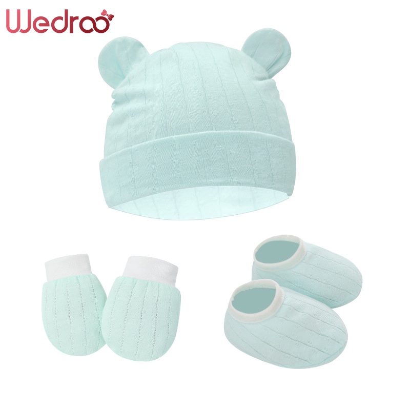 Bộ trang phục 3 món WEDROO gồm mũ + găng tay + giày cho bé sơ sinh