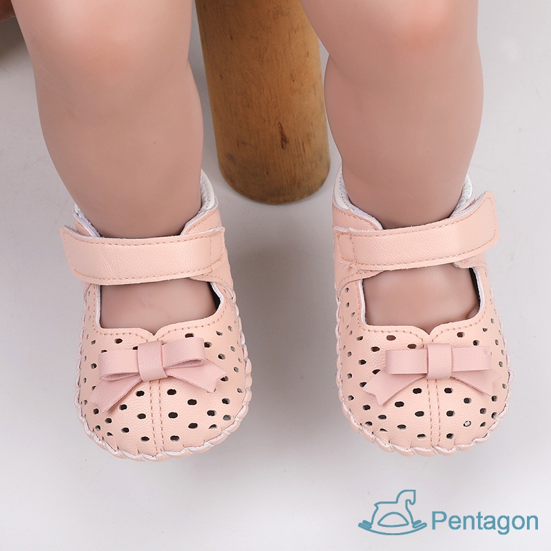 Xăng đan Đế Bằng Khoét Lỗ Họa Tiết Hoạt Hình Dễ Thương Cho Bé Gái