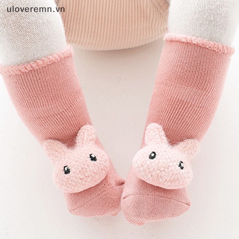 Tất Nhung Dày Chống Trượt Họa Tiết Hoạt Hình Cho Bé