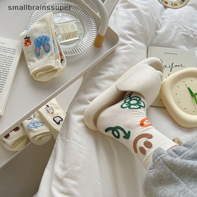 1 Đôi Vớ Cotton Thoáng Khí In Họa Tiết Graffiti Thời Trang Cho Nữ