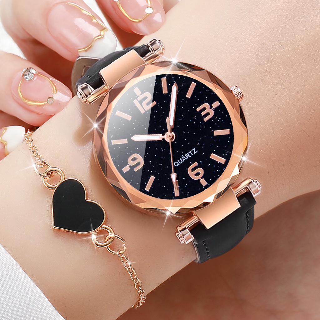 Đồng Hồ Nữ Dây Da Mặt Trái Tim Thời Trang