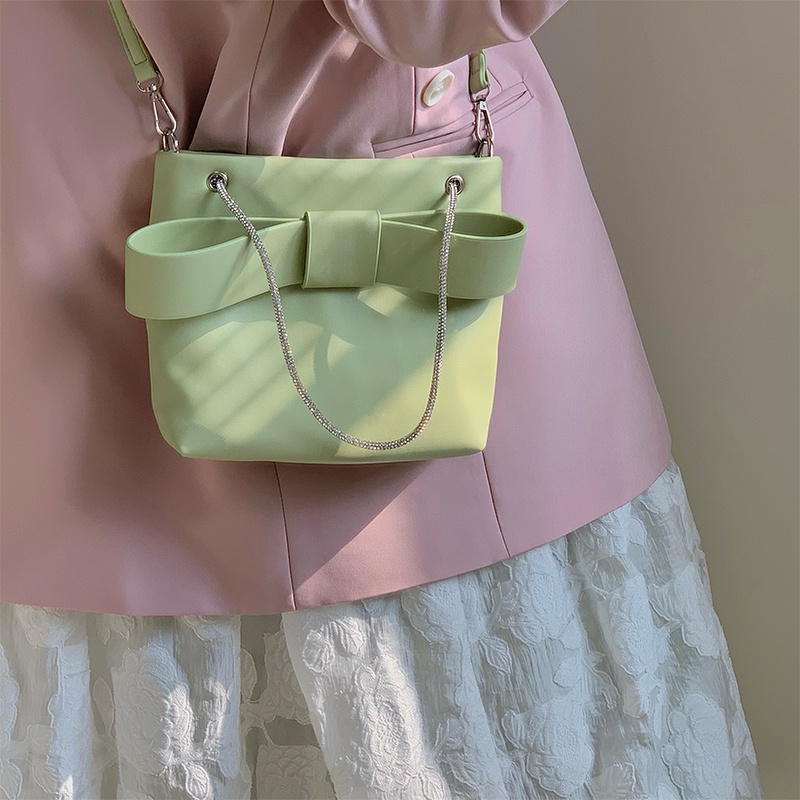 Túi Đeo Chéo Vai Có Dây Xích Thời Trang Phương Tây Cao Cấp Dành Cho Nữ