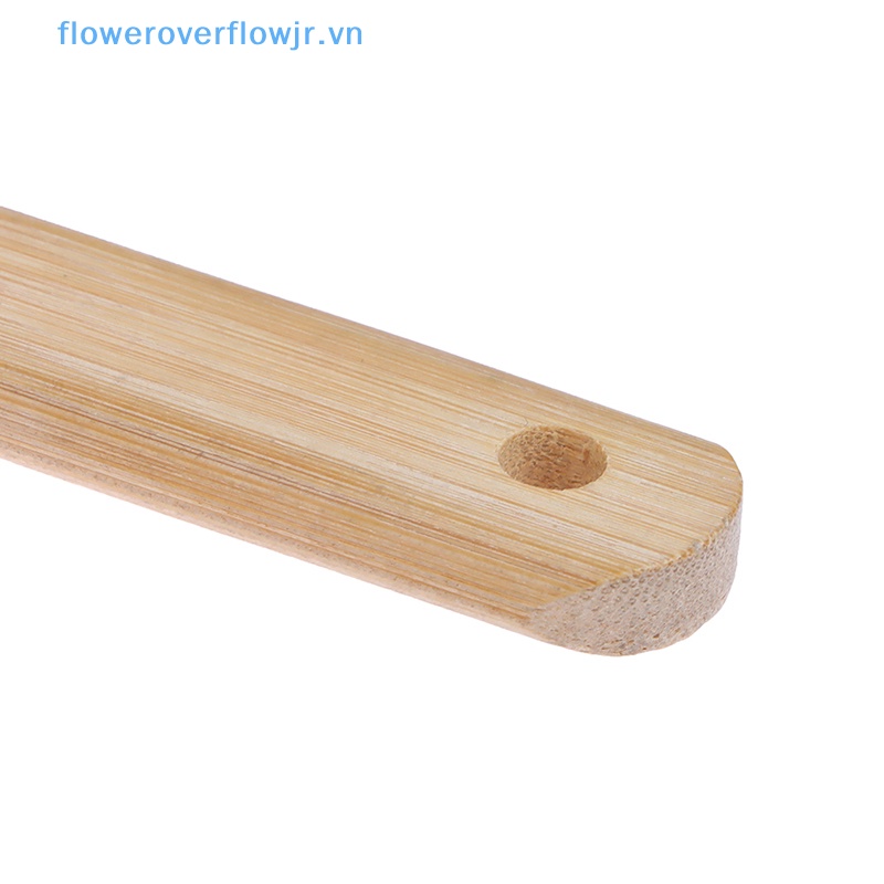 Bàn Chải Làm Sạch Vành Bánh Xe Hơi