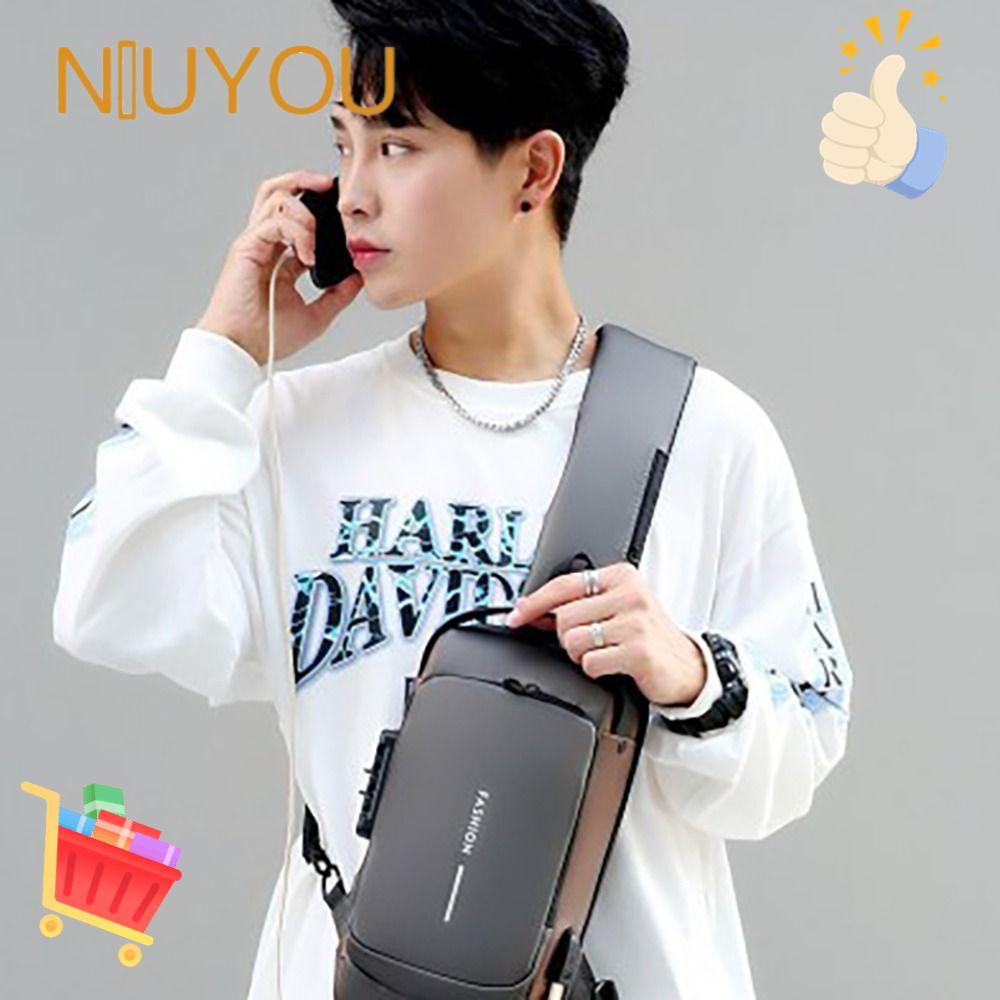 Túi Đeo Chéo Ngực Bằng Da Bóng Đa Năng Chống Thấm Nước Kèm Sạc USB Tiện