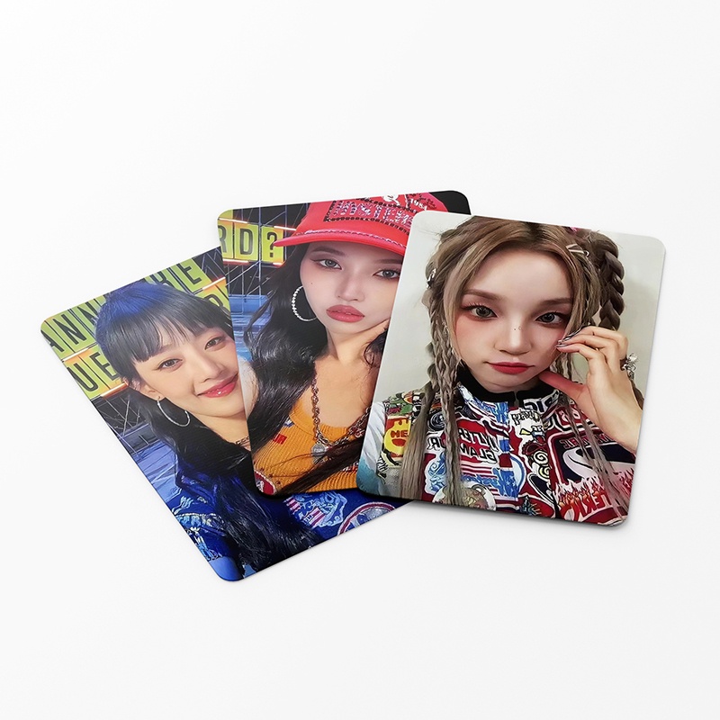 I-DLE LOMO Card Set 55 Tấm Thẻ Ảnh I am FREE-TY Hình Nhóm Nhạc KPOP