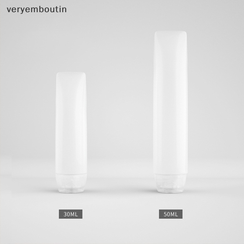 Set 4 Chai Rỗng Đựng Mỹ Phẩm Dung Tích 30ml 50ml Tiện Dụng Khi Đi Du Lịch