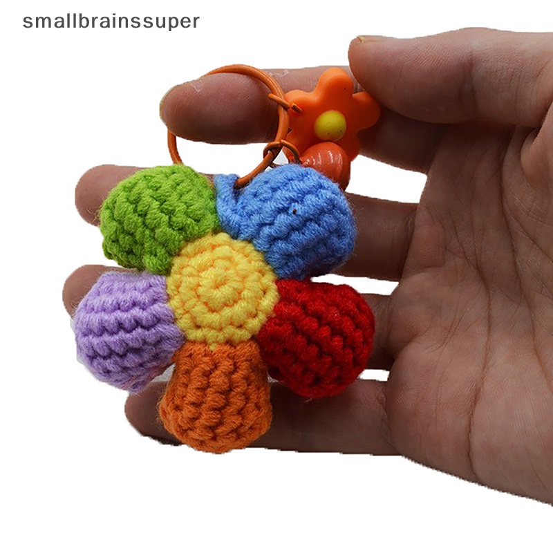 Móc Khóa Đan Len Thủ Công Hình Hoa / Quả Bơ Cỡ Nhỏ Dễ Thương