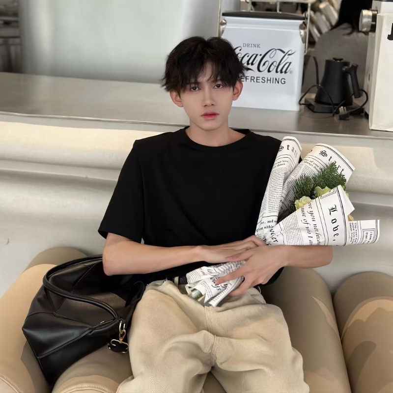 Áo Thun Đệm Vai Tay Lửng Màu Đen Trơn Trọng Lượng Nặng