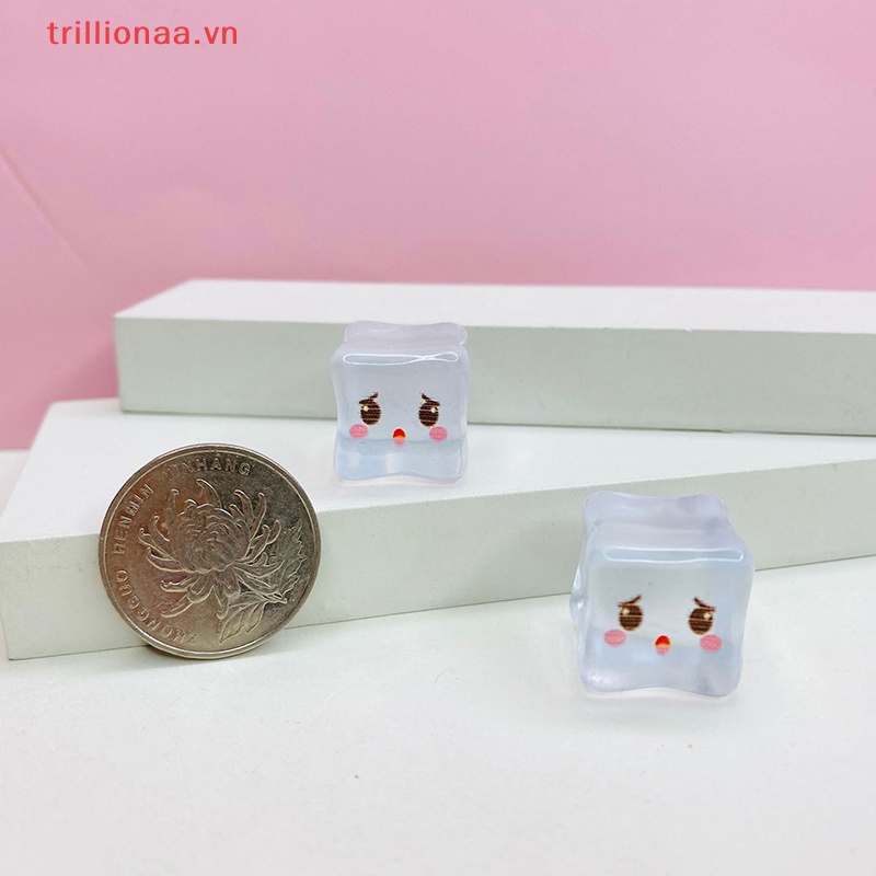 Set 5 Viên Đá Dạ Quang Trong Suốt Kèm Mặt Dây Chuyền Bằng Resin DIY