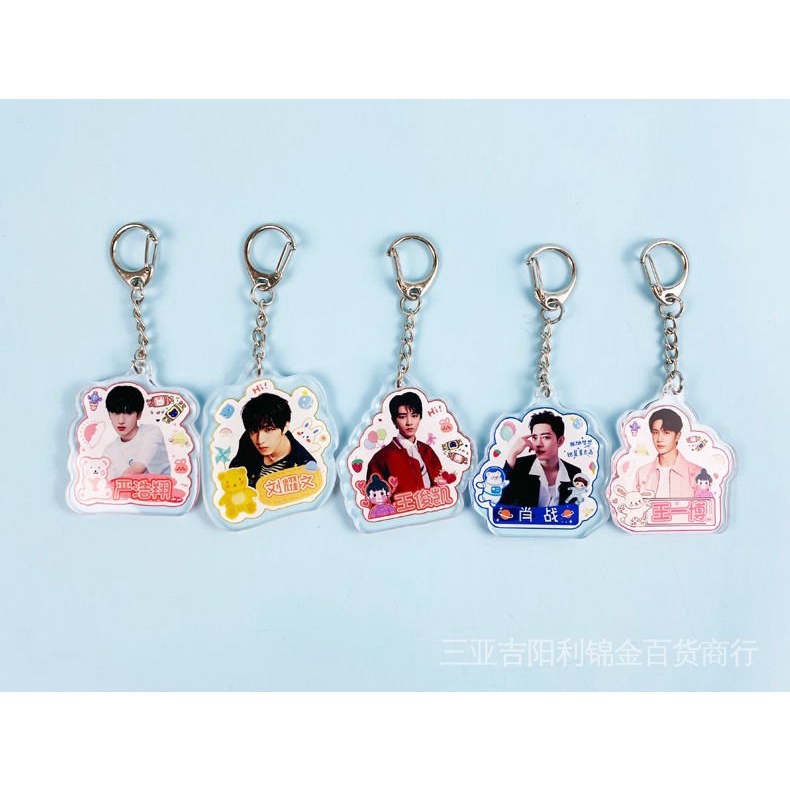 ★Ngôi Sao Châu Á Châu Á★ Móc Khóa Acrylic Hình Nhóm Nhạc Tfboys