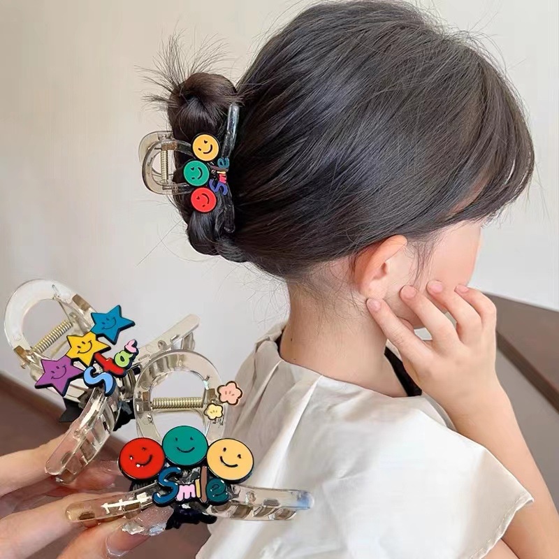 Kẹp Tóc Nhỏ Bằng Acrylic Màu Kẹo Họa Tiết Hoạt Hình Dễ Thương Cho Bé
