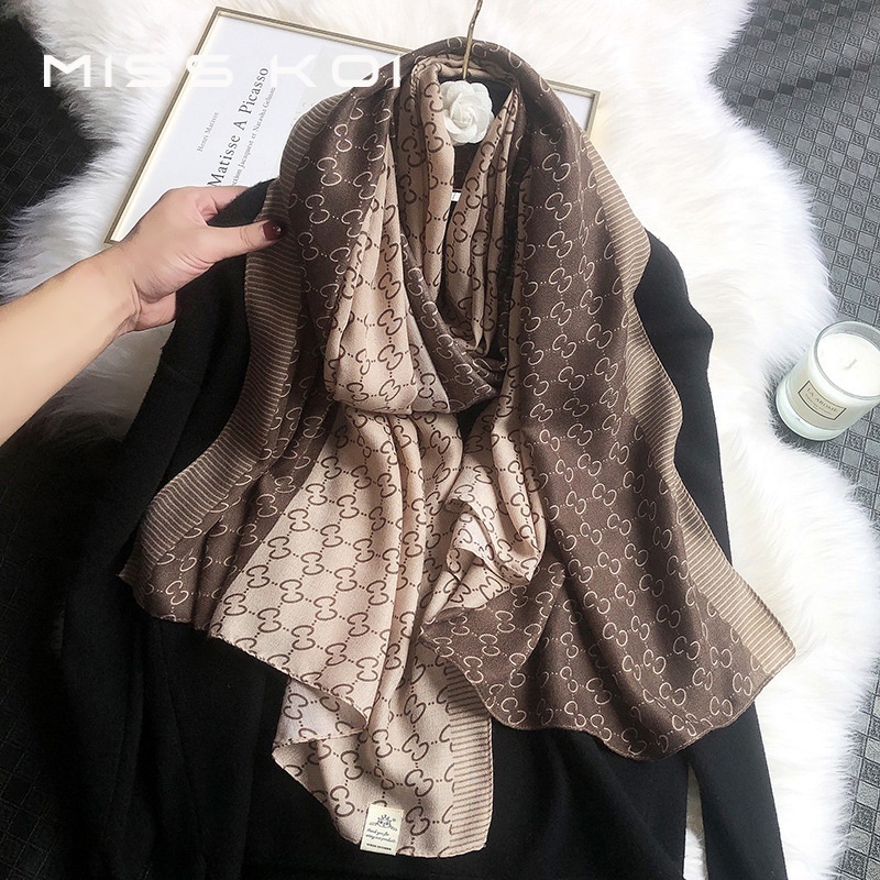Khăn Choàng Cotton Lanh In Chữ Phong Cách Hàn Quốc Chống Nắng Giữ Ấm Mùa Đông Cho Nữ
