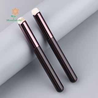 Lily concealer brush lip brush matte lip smudge brush concealer eyeshadow brush uuu