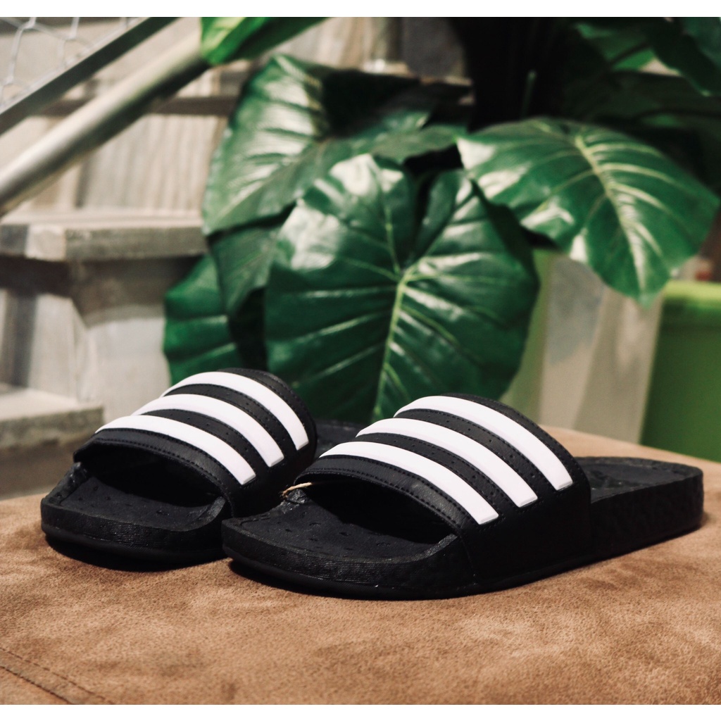 Dép quai ngang ADIDAS ADILETTE BOOST màu Đen sọc Trắng - Code: FY8154