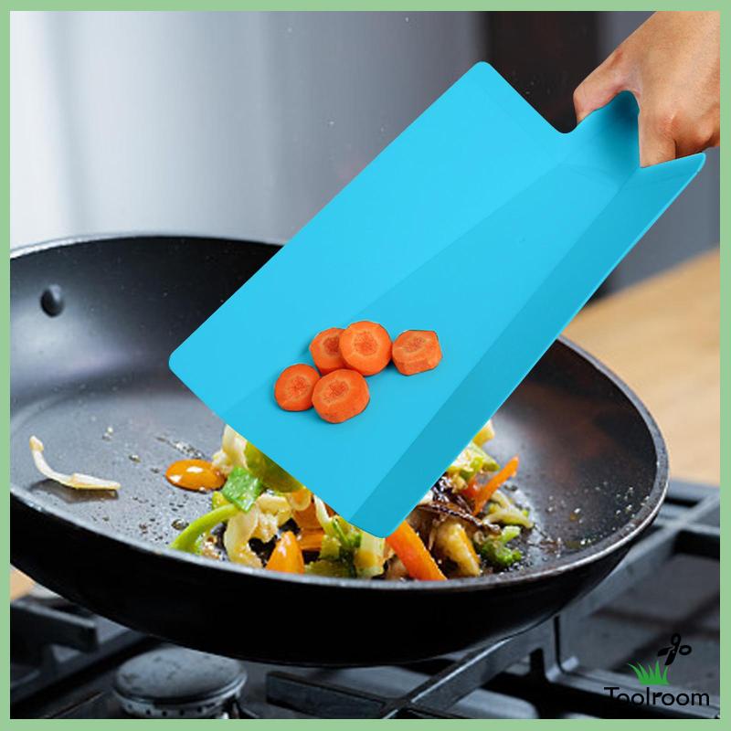 Thớt Gấp Gọn Chống Trượt Tiện Dụng Cho Nhà Bếp