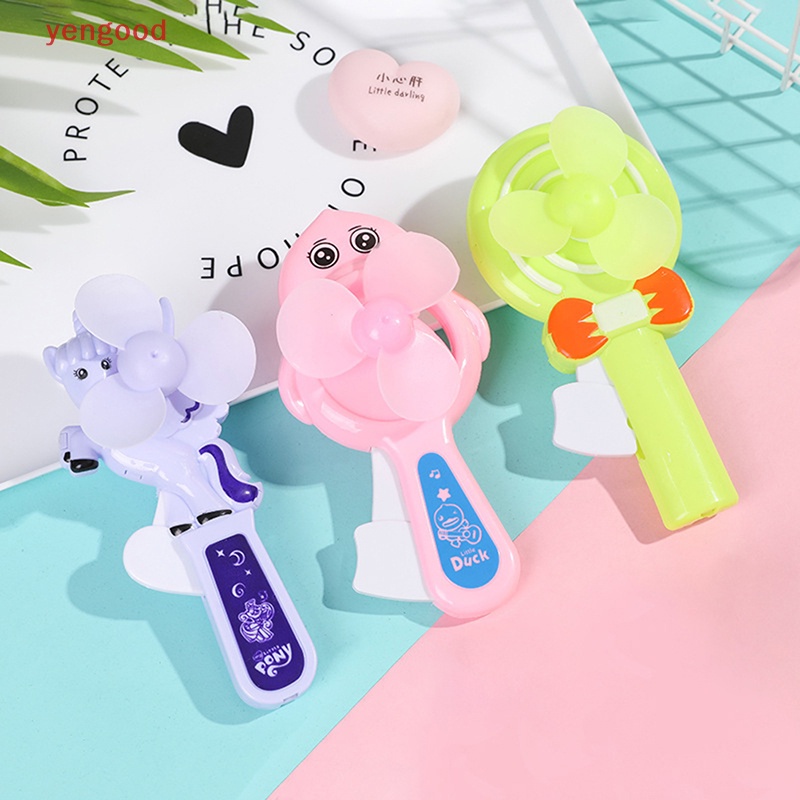 Quạt Làm Mát Mini Cầm Tay Bỏ Túi Dễ Dàng Mang Theo Khi Đi Du Lịch / Ở Nhà / Văn Phòng