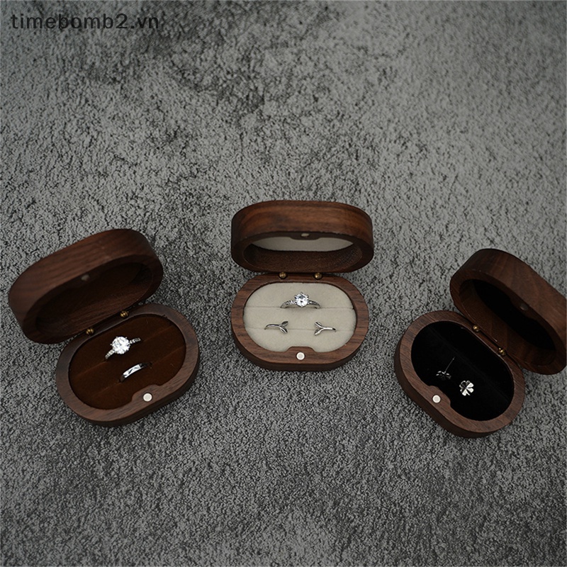 Giá Đỡ Nhẫn Cưới Bằng Gỗ Phong Cách Mộc Mạc