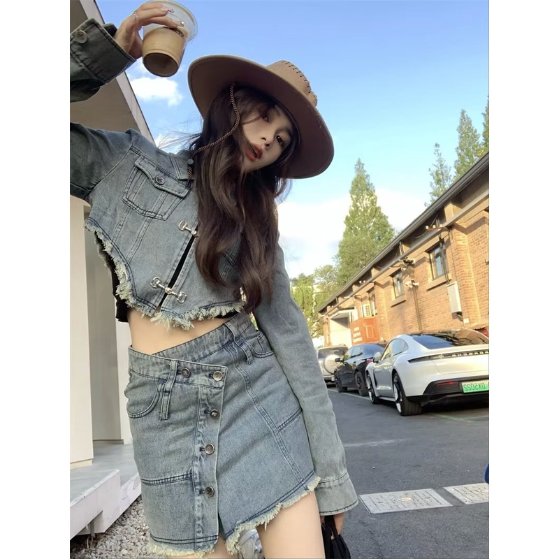 Chân Váy Denim Phong Cách Hoàng Gia Ngọt Ngào Cho Nữ