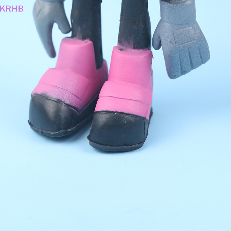 5 Mô Hình Nhân Vật Robin Raven Beast Mới