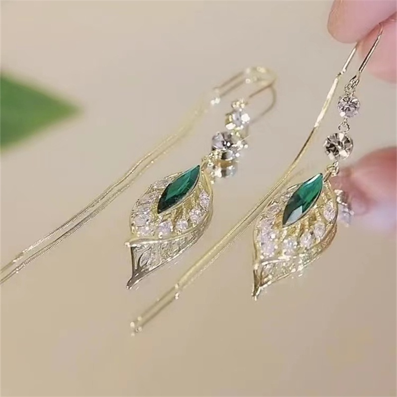 Khuyên Tai Hình Lá Đính Đá zircon Xanh Lá Sang Trọng Thời Trang Cao Cấp Dễ Phối Đồ Cho Nữ