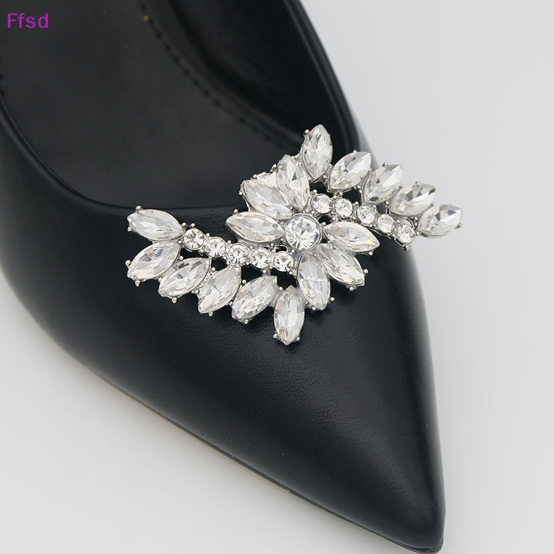 1 Kẹp Đính Đá Lấp Lánh Trang Trí Giày Cao Gót Có Thể Tháo Rời Cho Cô Dâu