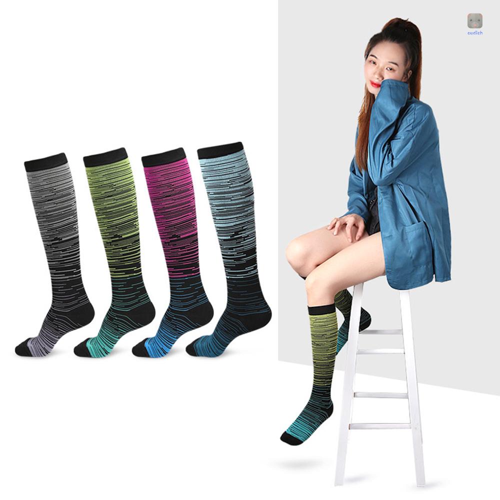 Tất Thể Thao Thiết Kế Năng Động Hợp Thời Trang Cho Bạn Gái