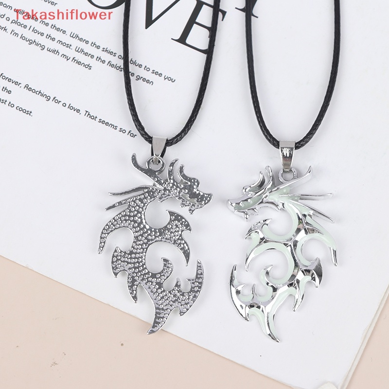 Vòng cổ Bạc Mặt Hình Rồng Phát Quang Trong Đêm