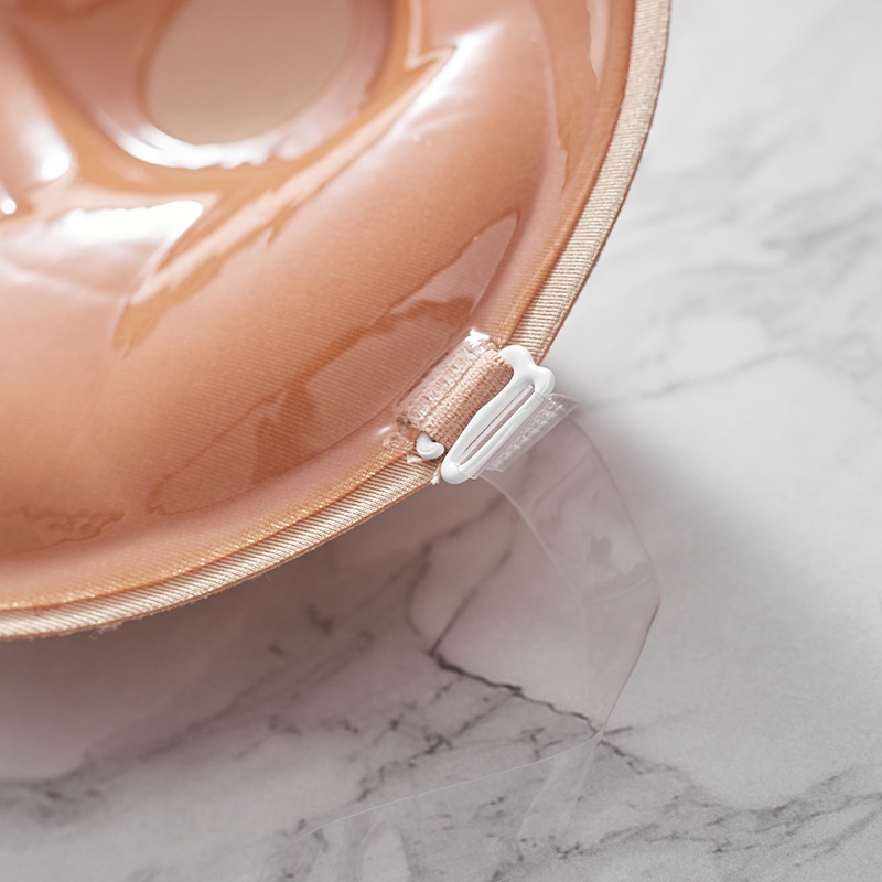 Miếng Dán Ngực Silicone Vô Hình Chống Trượt Dày Dặn Cho Nữ