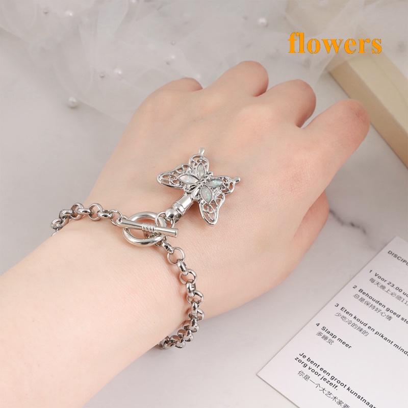 Vòng Tay Hình Bướm Có Thể Điều Chỉnh