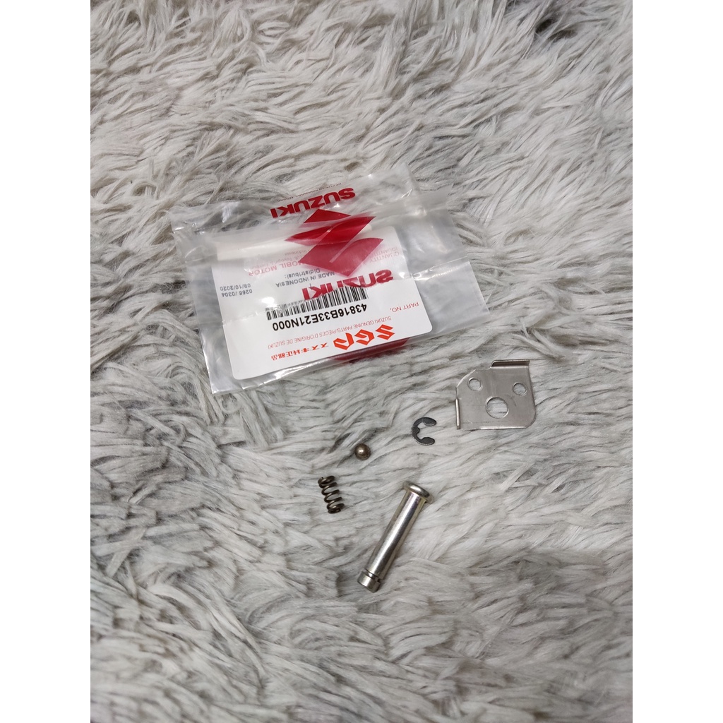 Bộ 5 Món Phe Gài, Cốt Xỏ, Lò Xo, Bi, Miếng Đệm Gác Chân Sau RAIDER FI - SATRIA FI - chính hãng SUZUKI INDONESIA